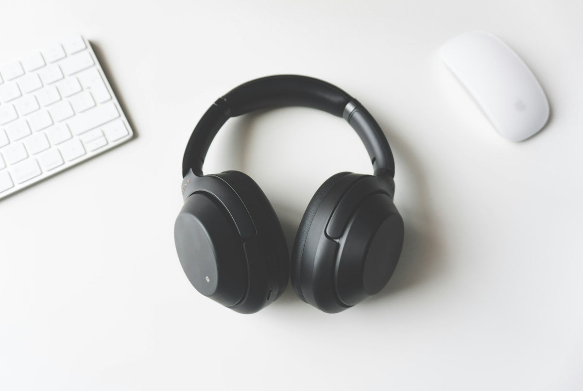 HyperX Cloud III Wireless Gaming Headset